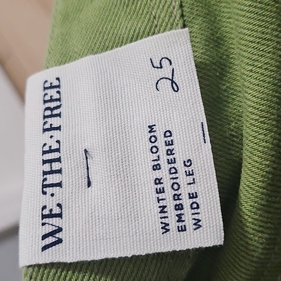 We The Free Summer Bloom Embroidered Jeans - Picture 5 of 6